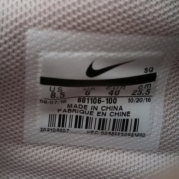 Nike Air Max - Picture 8 of 16